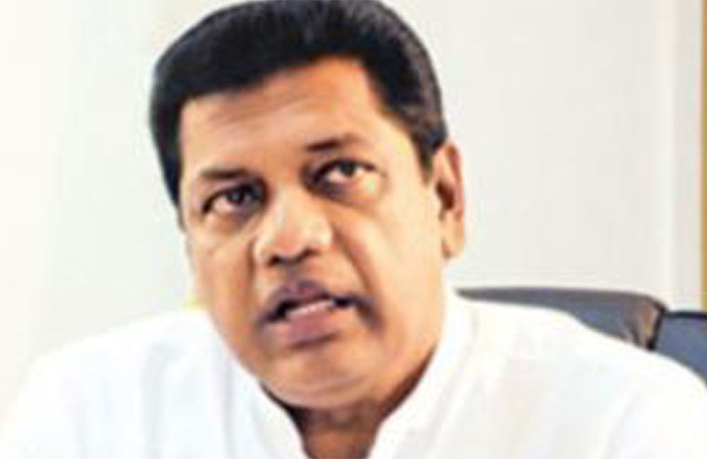 &quot;අපි ඔක්කොම සතුරන්ගේ උගුලකට අසුවුණා&quot; - කුමාර වෙල්ගම&quot;