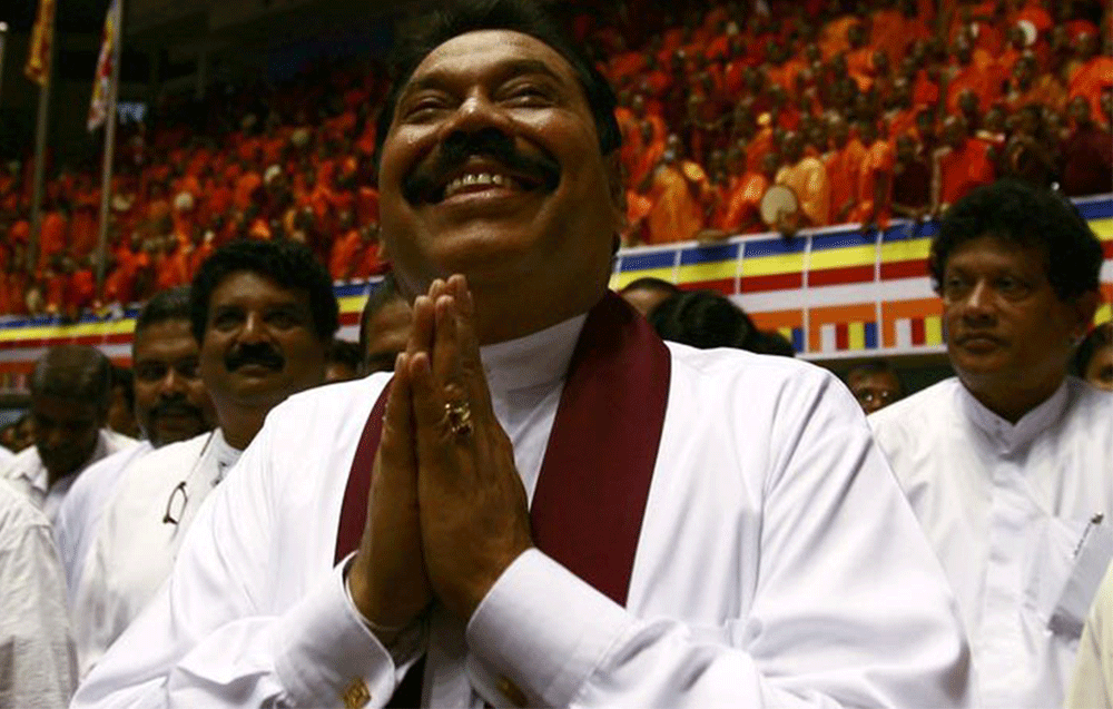 ජනාධිපති අපේක්ෂකත්වය ගන්න ගිය සිරිසේන කොට උඩ : මහින්ද කෙළින්ම කියයි !