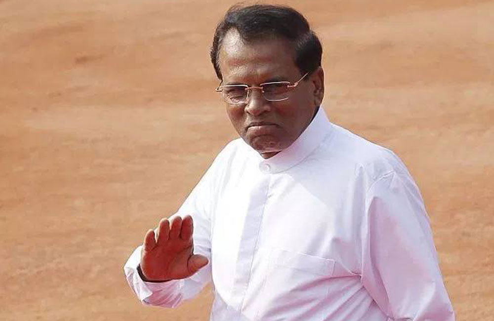    චන්ද්‍රිකා භීතියෙන් සිරිසේන ඇළලීයයි : ආණ්ඩුකාරවරුන්ටත් ඉල්ලා අස්වන නියෝග !