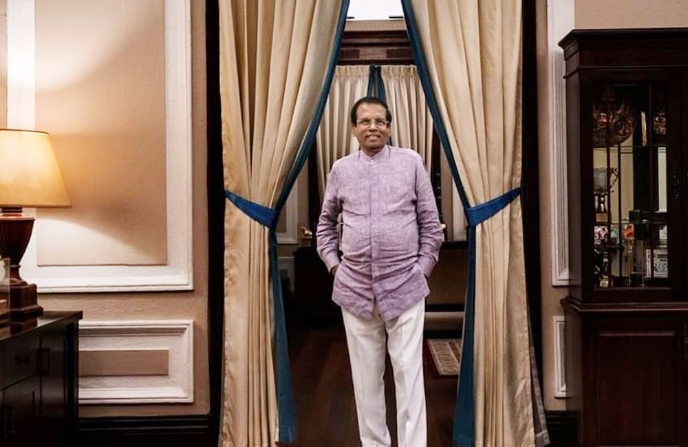 මං තනිවෙලා නෑ : සිරිසේන කියයි !