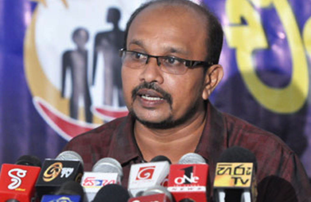 නිපුනආරච්චිගෙන් ඉසුරට පාඩමක් !