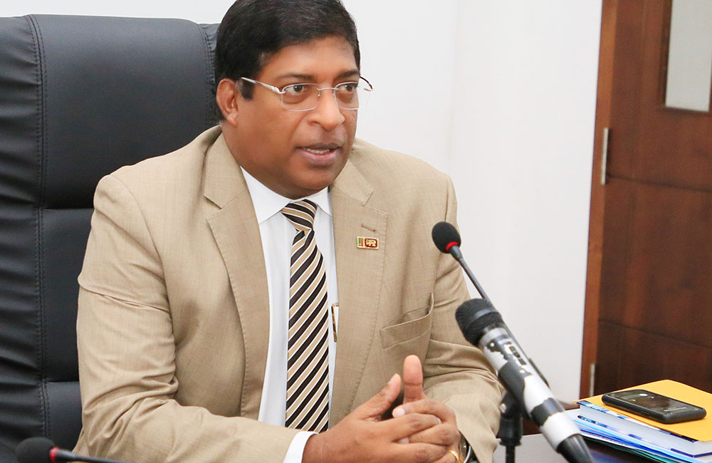 "සූර්යබල සංග්‍රාමය යටතේ විදුලිය මිලදි ගැනීමේ ගාස්තු සංශෝධනයක් - ඇමති රවී