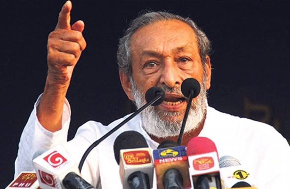 හිට්ලර් පාලනයක් අනුමත කරන කණ්ඩායම් හේතුවෙන් ඒකාබද්ධයේ බෙදීමක් - වාසු 