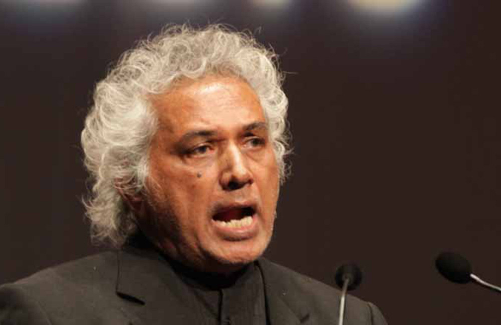 'එව බලව' කියල කියා දුන් මහා පුරුෂයා, ඇයි පිරිත් කියන්න කිව්වේ? : කොරෝනා කාලේ බාහුගේ කියවන්නම ඕන ලිපියක් !