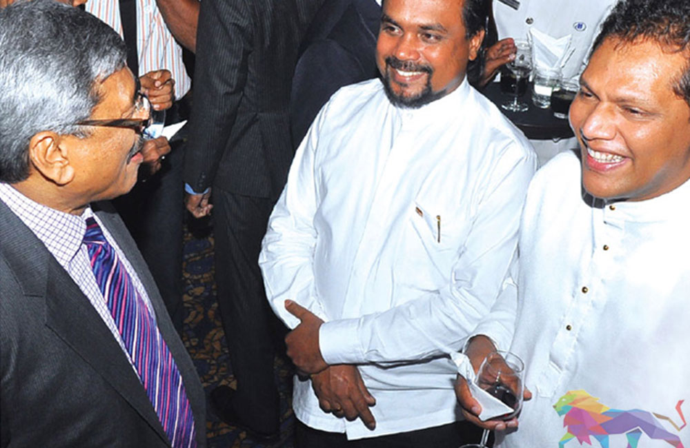 ගෝඨාගේ සාදයට ශ්‍රිලනිප මන්ත්‍රීවරුන් ගිහින් !