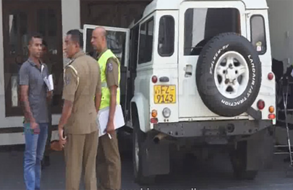 බොරැල්ල රථවාහන ස්ථානාධිපති යටකර පළායාම : මහින්දානන්දගේ පුතත් අත්අඩංගුවේ !