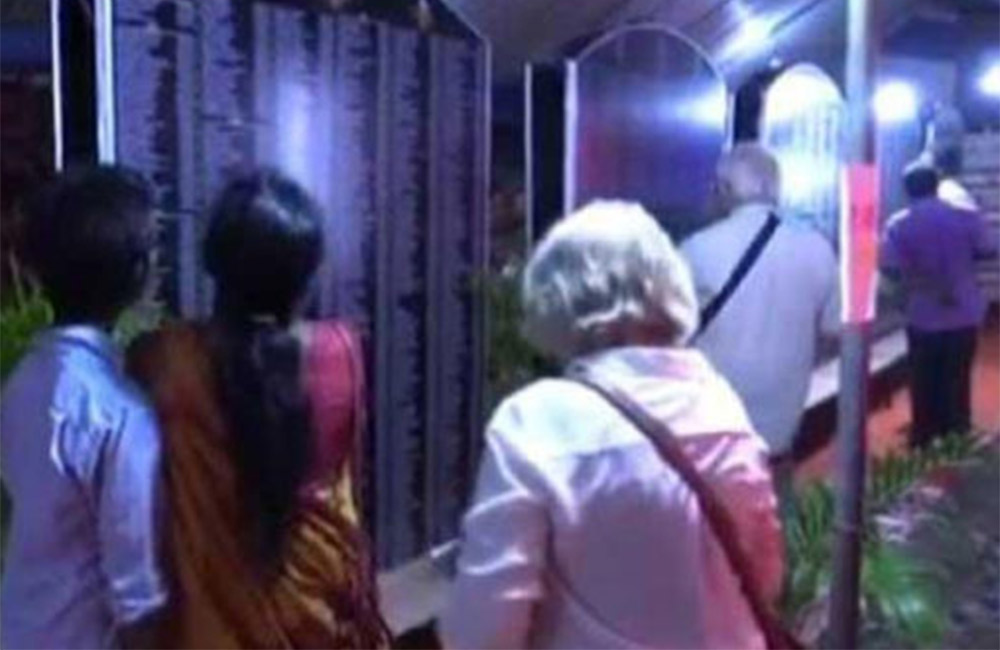 යුද සමයේ මිය ගිය මහවිරුවන්ගේ නම් ලැයිස්තුවක් නල්ලූර්හි ප්‍රදර්ශනයට