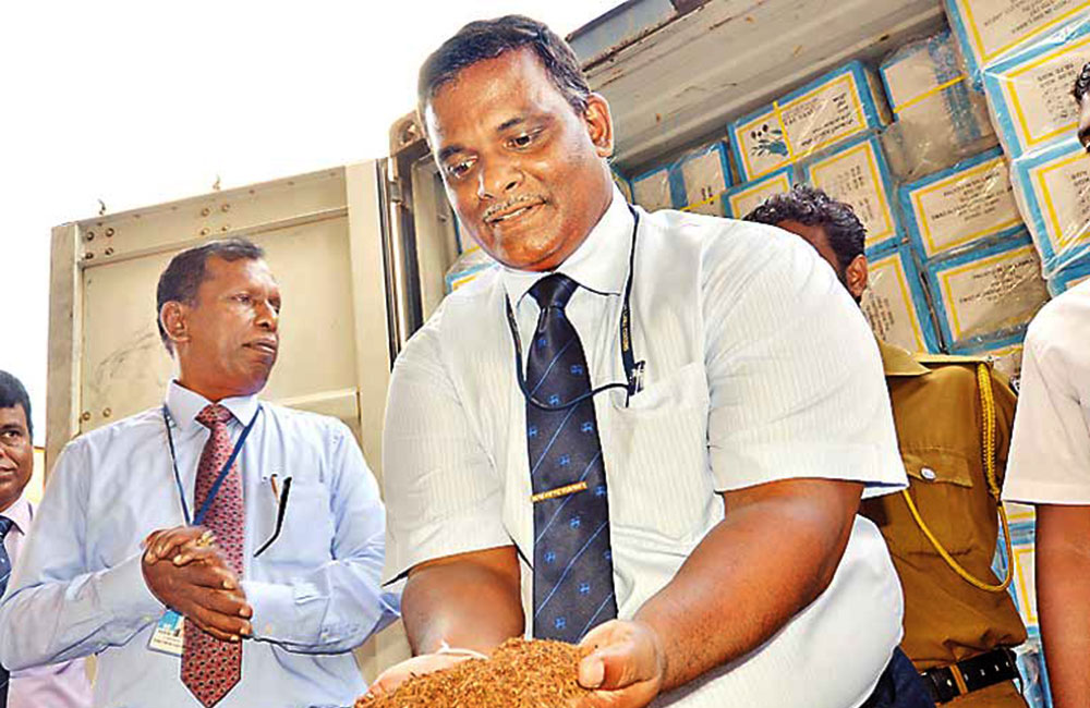 සුදත් ද සිල්වා රේගු සටනින් මහ මැතිවරණයට !