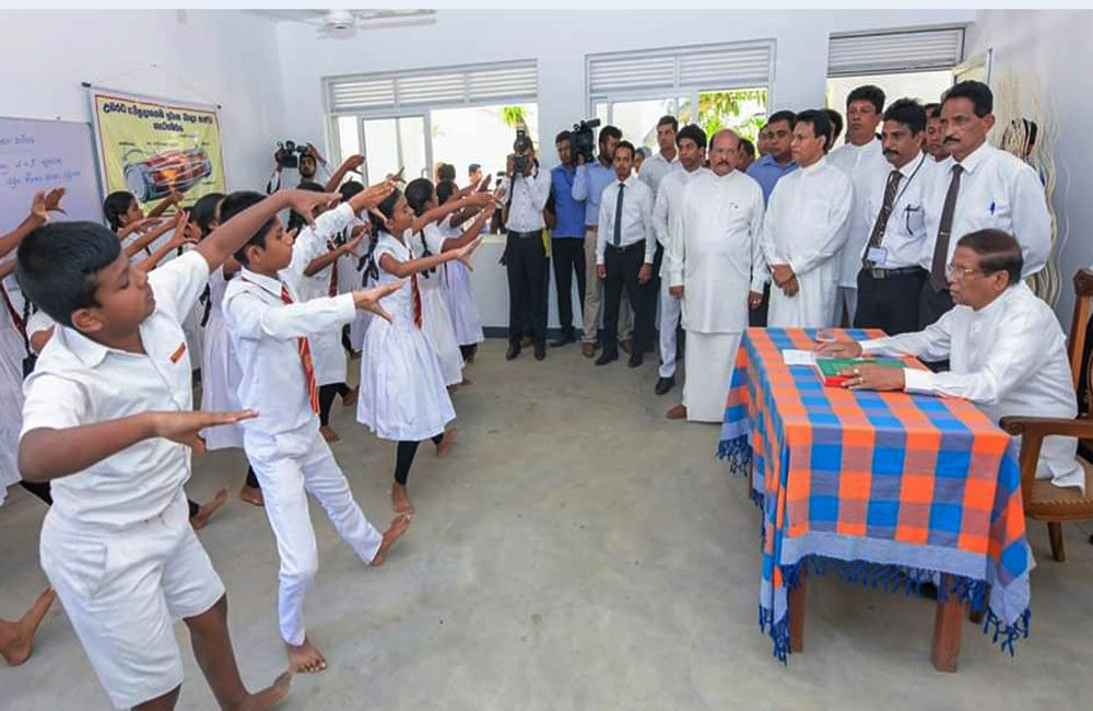 ළඟදීම එල්ලන්න ගන්නවා : ජනාධිපති සිරිසේන යළිත් කියයි !