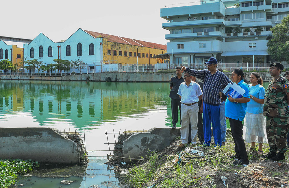 එක පවුලක් තේ මේසයේ ගන්න තීන්දුවලින් රටේ ඉරණම තීරණය කරන්න දෙන්න බෑ - පාඨලී 