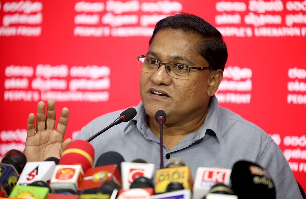 ආර්ථිකය වැටුණේ කොරෝනා නිසා නෙවෙයි - විජිත හේරත් 