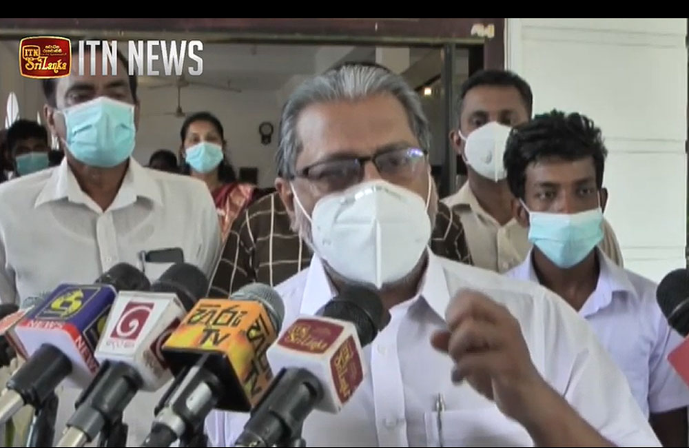 රටේ සම්පත් විදේශයන්ට පවරා දීමට කිසිවිටෙකත් කටයුතු කරන්නේ නැහැ 