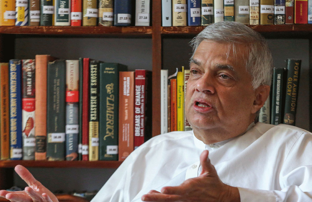 පාස්කු ප්‍රහාරය දැනුවත්ව කළ ප්‍රහාරයක් : කොමිෂන් වාර්තාව අසම්පූර්ණයි - හිටපු අගමැති රනිල් 