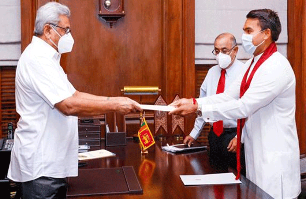 ඇමති නාමල්ට රාජ්‍ය අමාත්‍ය ධුරයක්