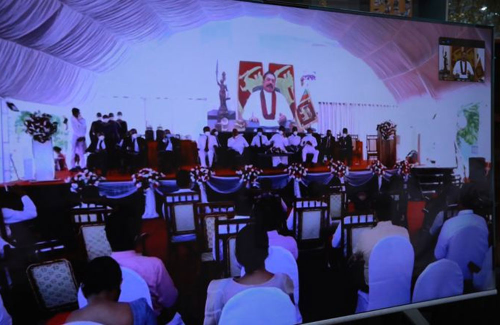  දරුවන් ගැන අගමැතිගෙන් මව්පියන්ට පණිවිඩයක් !