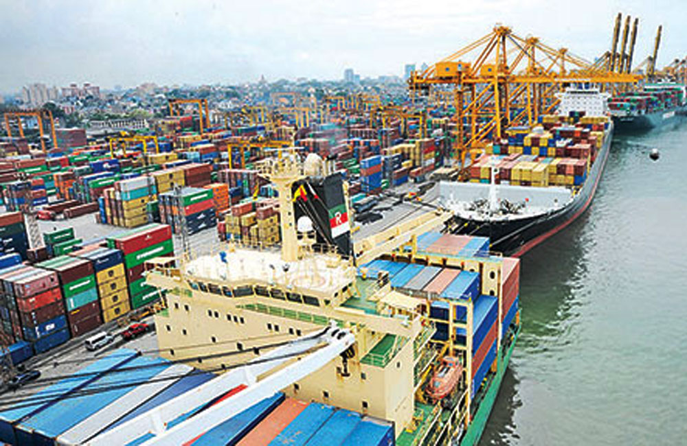 ගැසට් එක ලබන සතියේ කැබිනට් එකට : වරායක් නිසා ආණ්ඩුව කඩාගන්න ආණ්ඩුවට පිස්සු නැත !