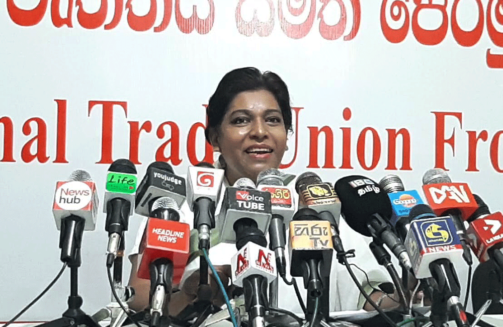 විෂ නැව ගැන මහාචාර්යවරියකගෙන් කෙස් කෙළින්කරන අනාවරණයක් !