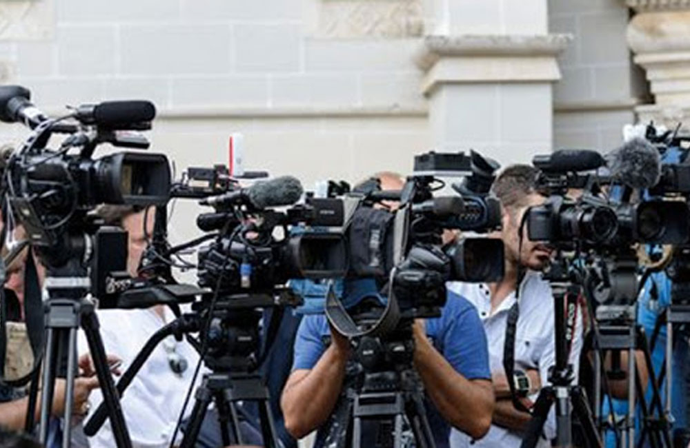 මාධ්‍යවේදීන්ටත් කොවිඩ් එන්නත 