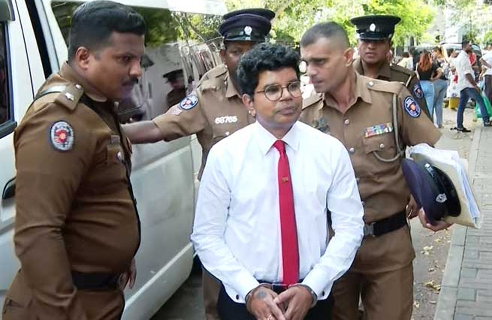 තුසිත හල්ලොලුව රිමාන්ඩ්