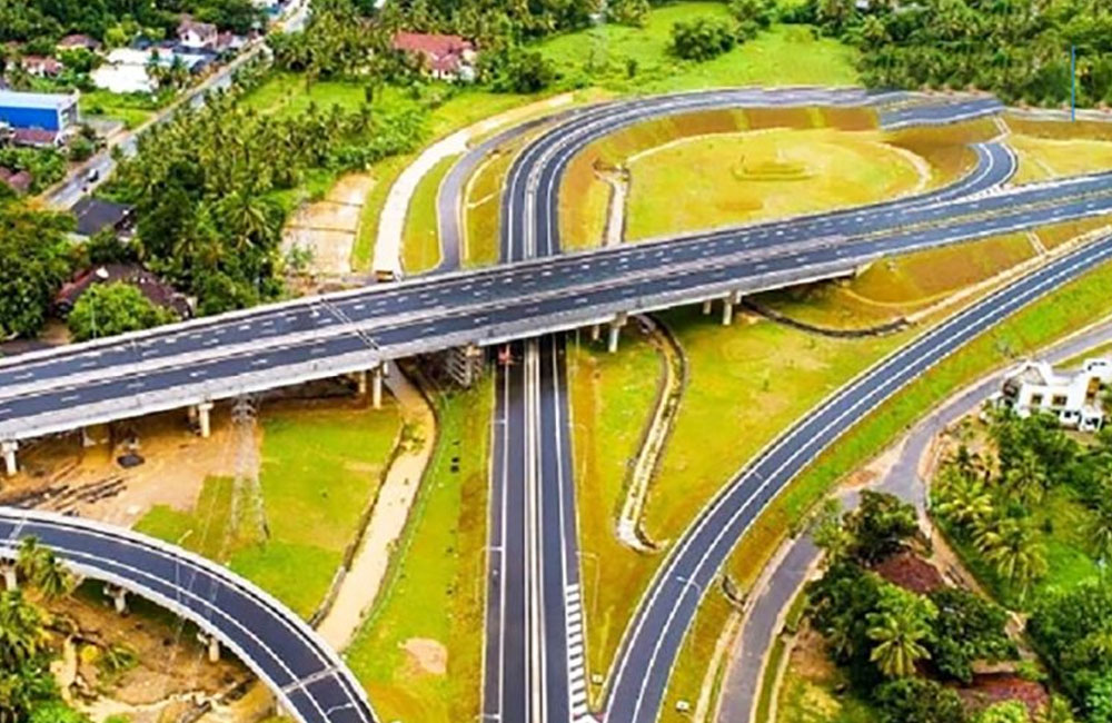 යළි ඉදි වෙන මධ්‍යම අධිවේගය