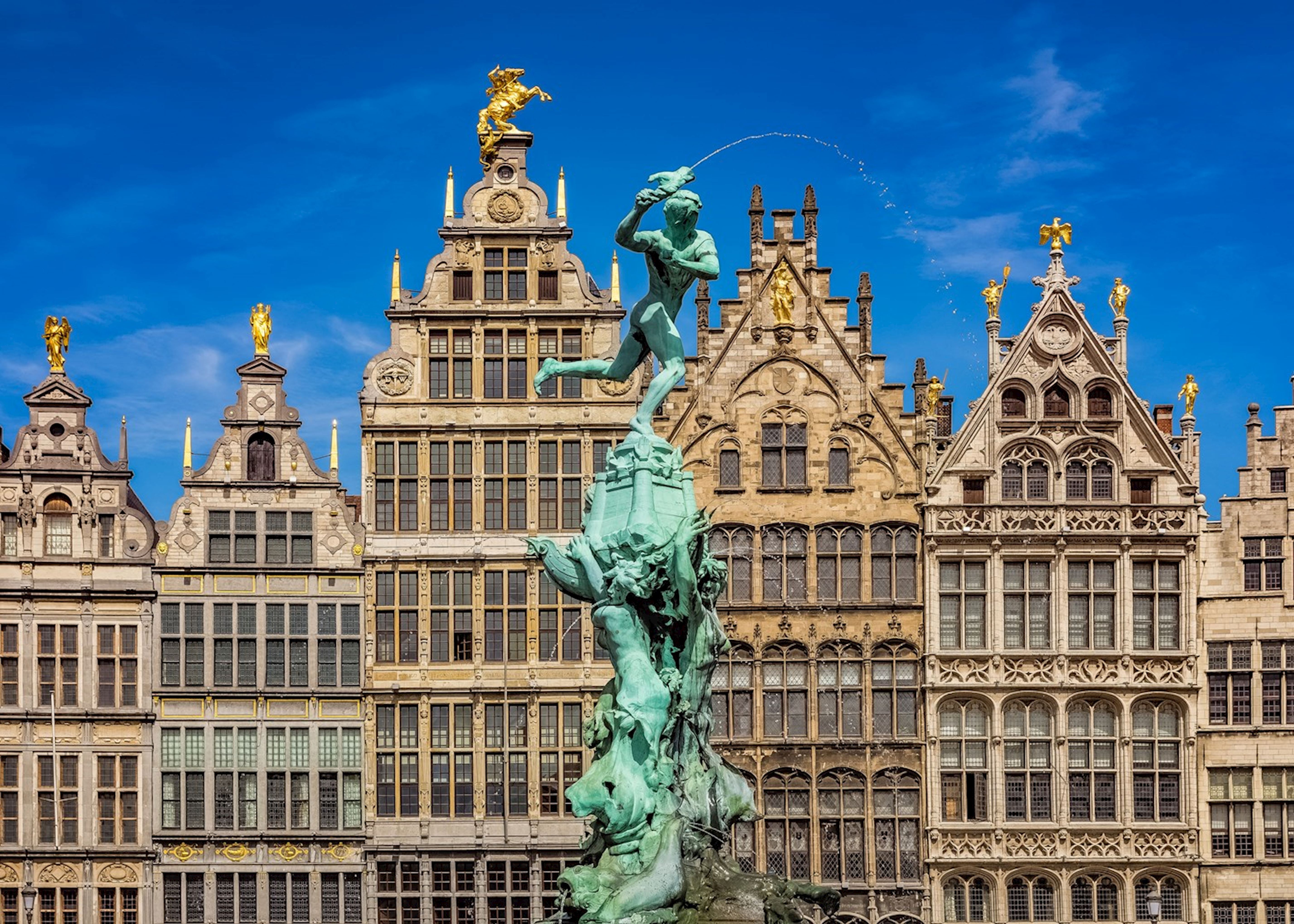 15985216 grote markt antwerp