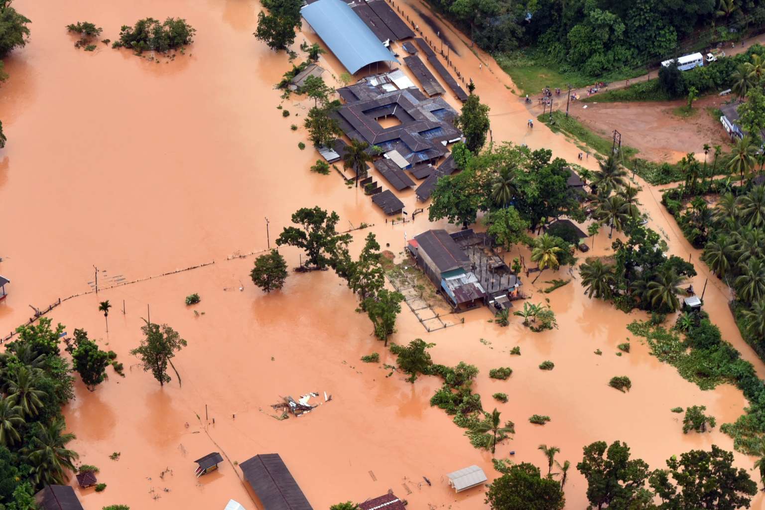 42710704 26 05 2017 sri lanka flood