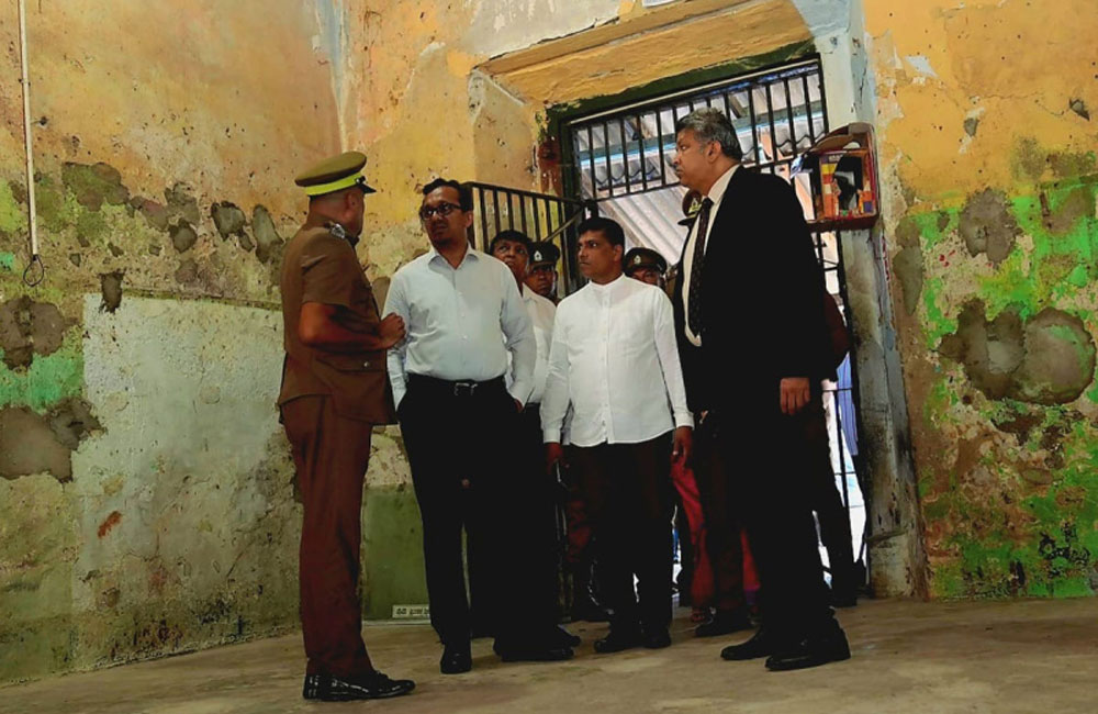 මාතර බන්ධනාගාරය කොටවිලට
