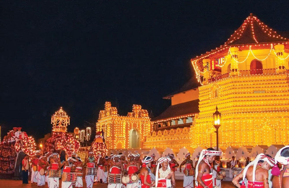 ඓතිහාසික ඇසළ පෙරහැර මහා මංගල්‍යයට දින නියම කෙරේ