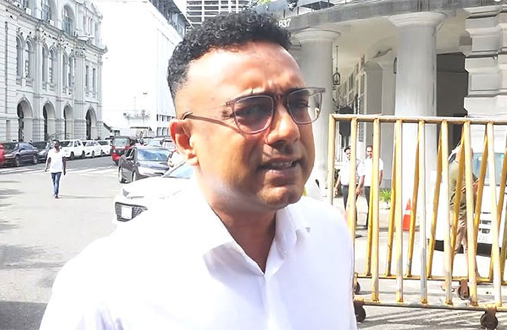 අපේක්ෂිත ඇප අහිමි වූ මනුෂ අල්ලස් කොමිසමට එයි