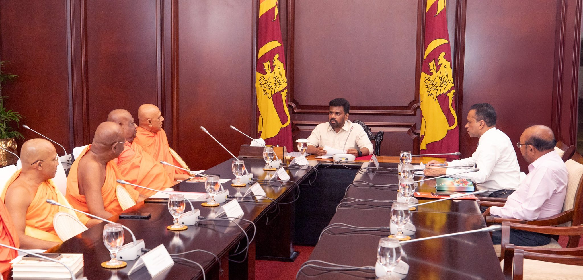 ලෝක බෞද්ධ සංඝ සම්මේලනය 00