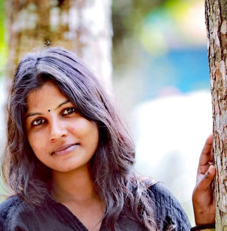 අනූෂා ශිවලිංගම්