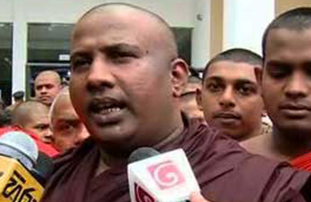 මාගල්කන්දේ සුදත්ත හිමිට : පෞද්ගලික දුරකථන දත්ත වාර්තා කොහෙන්ද සැකයක් !