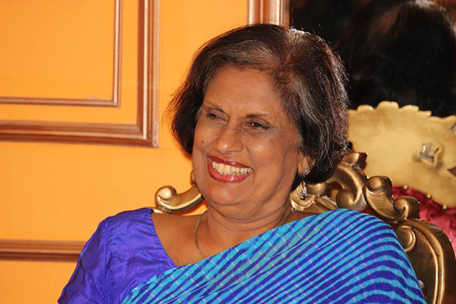 ඊයේ &quot;ආණ්ඩුවෙන් යන්න&quot; තප්පුලෑවන්ගේ &quot;නැටි&quot; : චන්ද්‍රිකා &quot;කැපූ හැටි&quot; මෙන්න