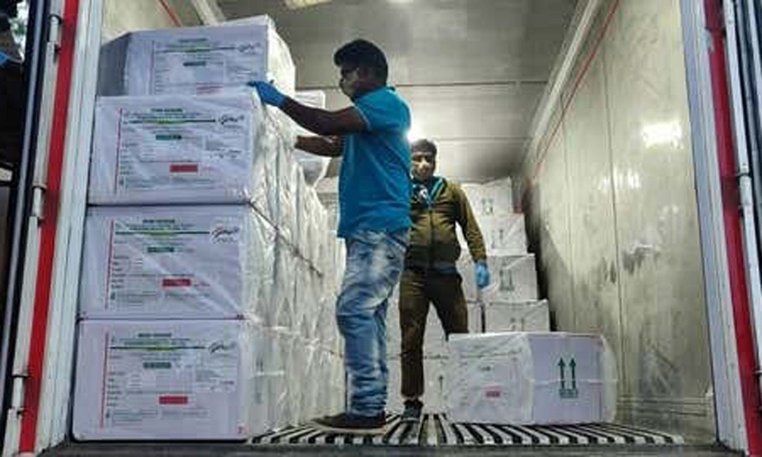 ඉන්දියාව රටවල් 5කට එන්නත දෙයි: ඒත් ලංකාව නෑ